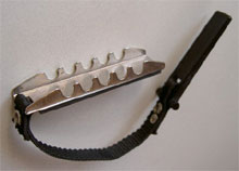 Dunlop Toggle capo.